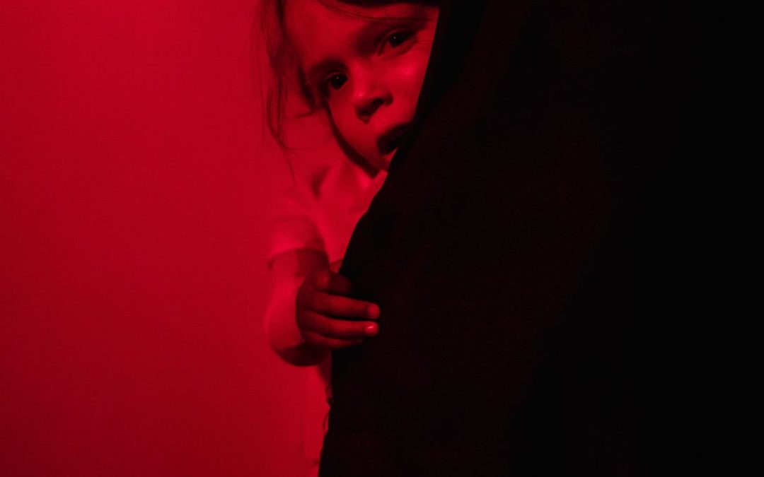 Lights Out: 5 Reasons Why Some People Never Outgrow Their Fears in the Dark